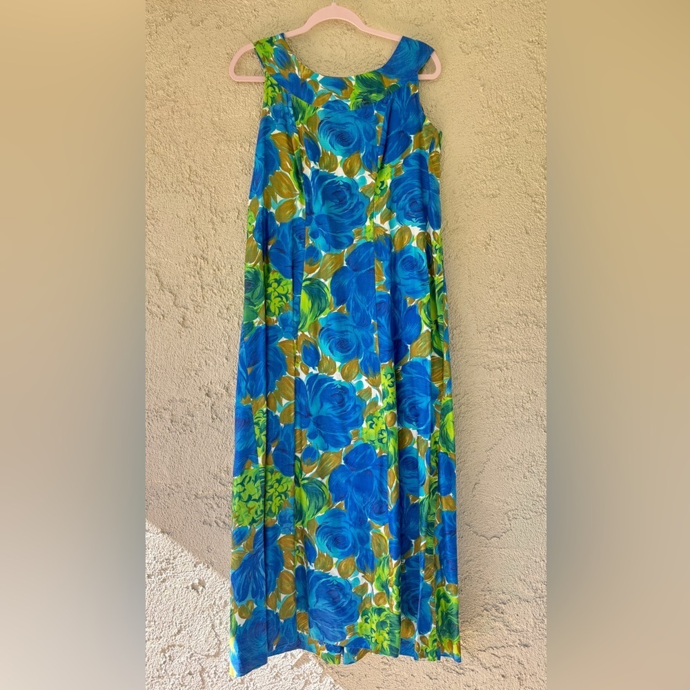 Vintage Basila 60s Vibrant Floral Blue and Green Sleeveless Caftan Hostess Dress - Picture 8 of 13